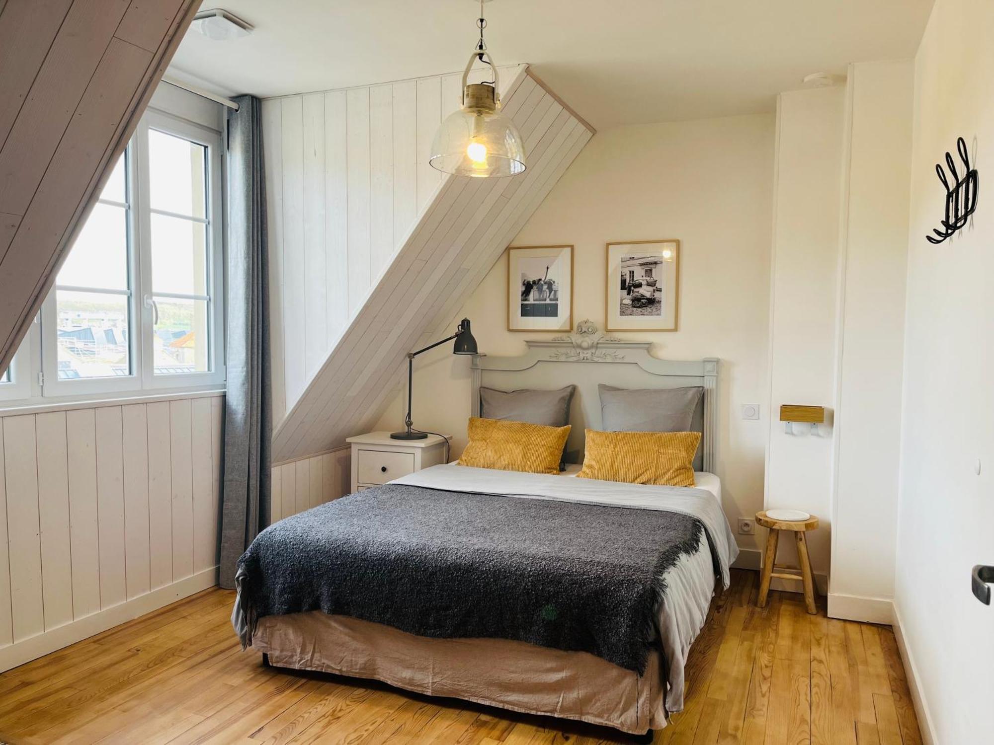 Appartement Cosy Bord De Mer Port-en-Bessin-Huppain Exteriör bild